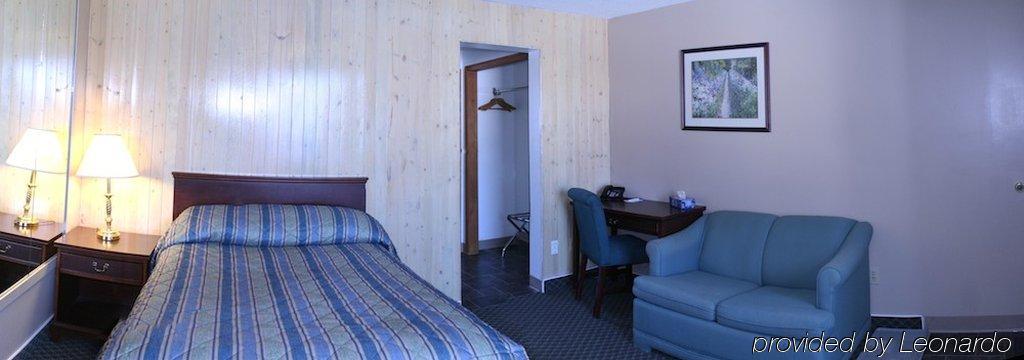 Moonlight Inn And Suites Sudbury Exterior foto